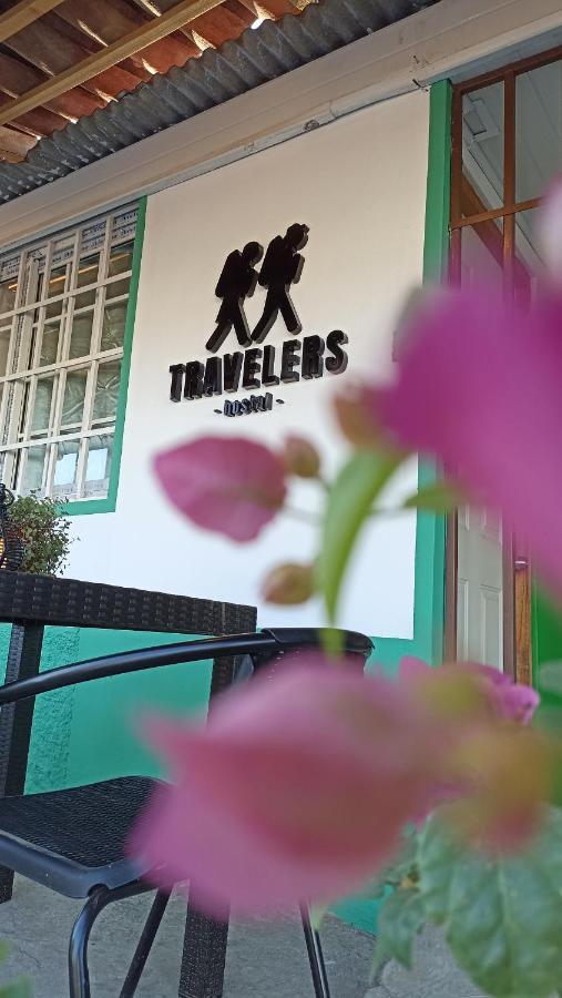 Hostel Travelers Чітре Екстер'єр фото